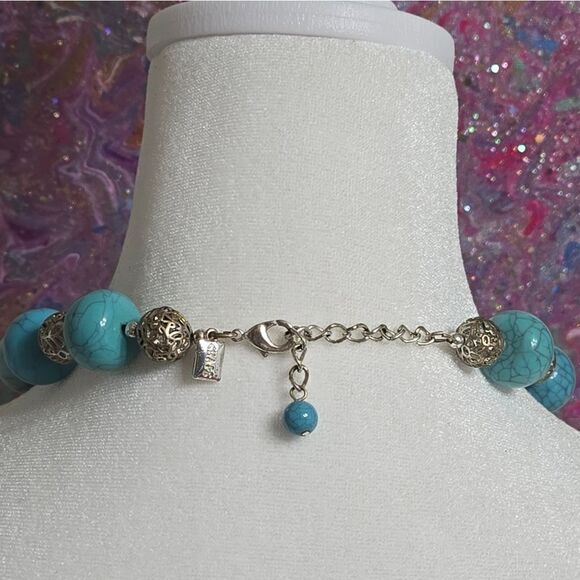 Turquoise Beaded Necklace - Picture 6 of 8
